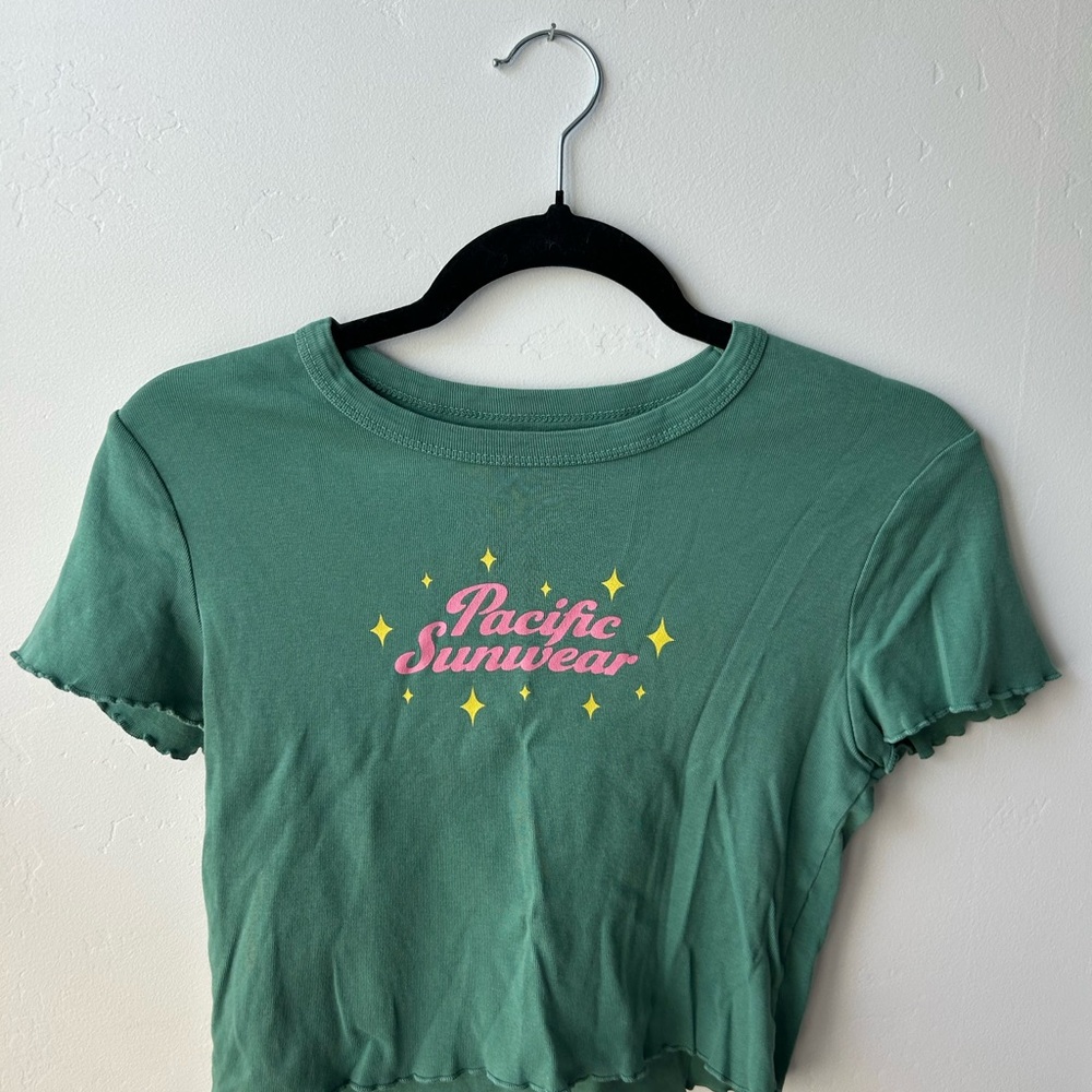 Pacific Sunwear Teal Graphic Crop Top